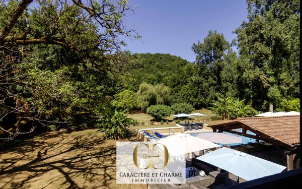 Sarlat-la-Canéda (24200) Propriété. Ancien hôtel restaurant + maison d'habitation.