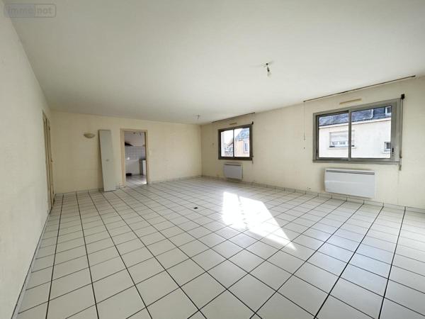 Immeuble à vendre à Guer dans le Morbihan (56380), ref : 56046-1318