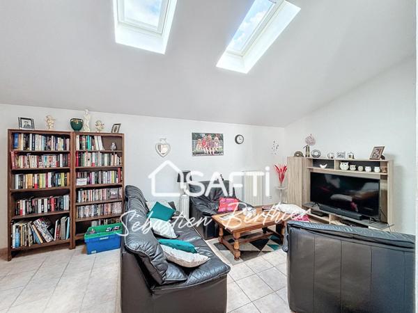 Villa plain pied Lavaur à pied  - 4 chambres - 145 m² - Terrain 1000m² - Piscine