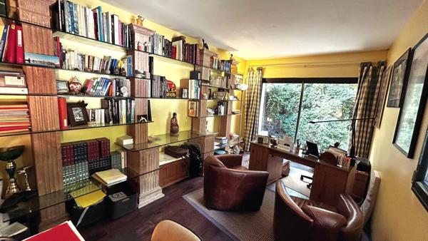 Magnifque Maison Atypique aux portes d'Epernon