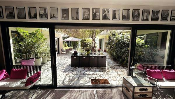 Magnifque Maison Atypique aux portes d'Epernon