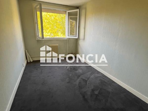 À vendre Appartement 4 pièces 77.74 m² - Plaisir 78370