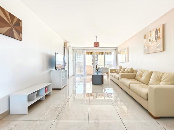 A vendre -Appartement T4 80m2 - Les Olives