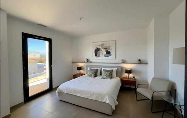 Vente Villa Neuve RE2020 avec piscine neuf Bessan