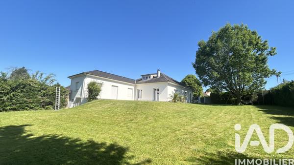 Maison à vendre 5 pièces 187 m² Pau