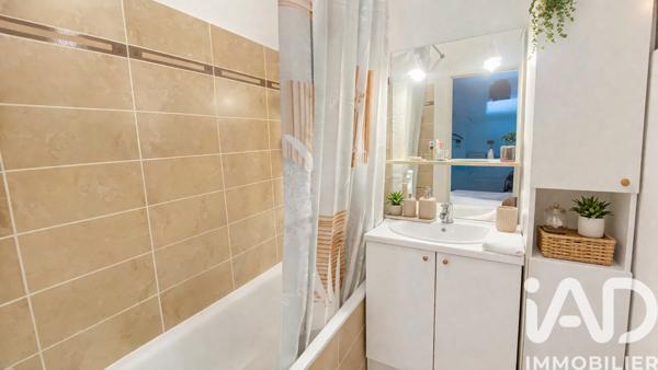 Appartement à vendre 2 pièces 46 m² Saint-Geniès-de-Malgoirès