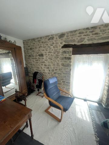 VANNES - Uniquement dans votre étude - APPARTEMENT 5 pièces avec garage.