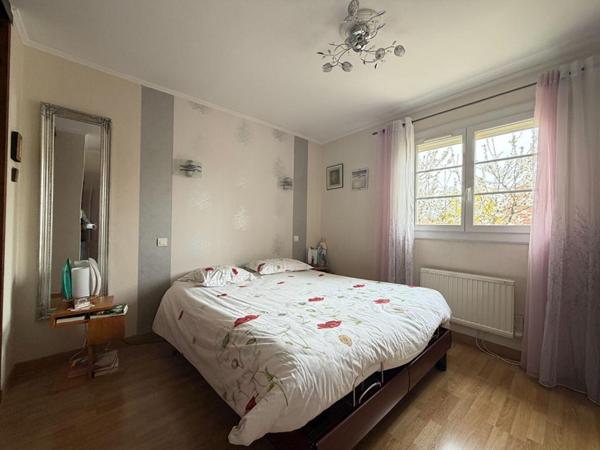 CHEVIGNY SAINT SAUVEUR - Maison  de 151 m²