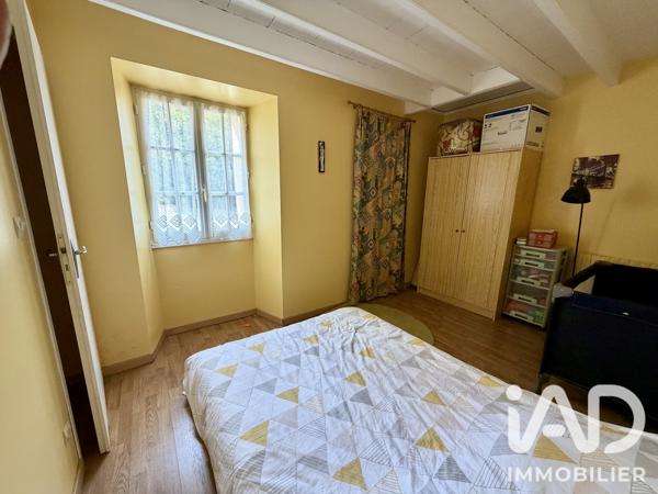 Maison à vendre 6 pièces 169 m² Saint-Aubin-le-Cloud