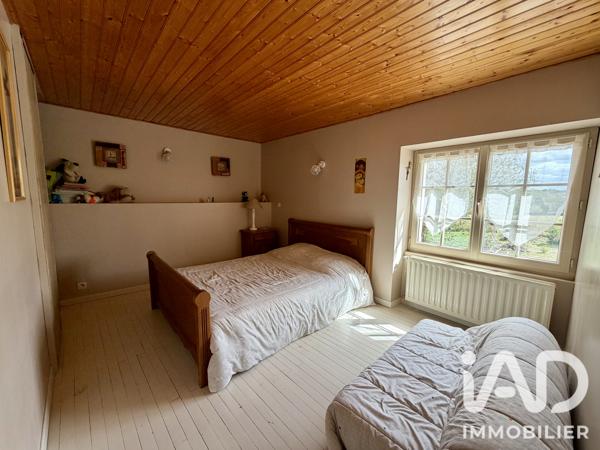 Maison à vendre 6 pièces 169 m² Saint-Aubin-le-Cloud