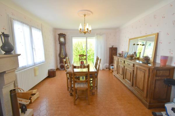 BOIS DE CENE ( 85 ) VENDEE entre PORNIC , CHALLANS et MACHECOUL Maison à vendre de 103 M² 50 , 3 chambres, garage terrain clos de 891 m²