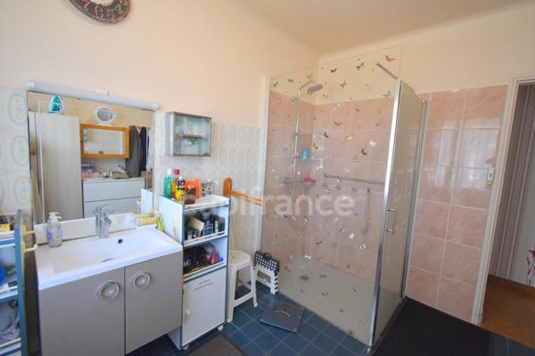 BOIS DE CENE ( 85 ) VENDEE entre PORNIC , CHALLANS et MACHECOUL Maison à vendre de 103 M² 50 , 3 chambres, garage terrain clos de 891 m²