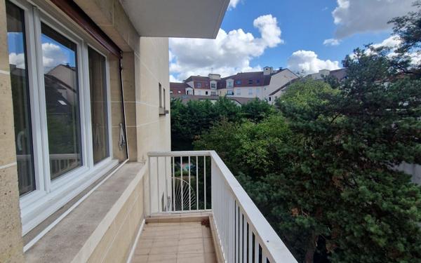Appartement à vendre    1 pièce • 31,08 m2 Créteil