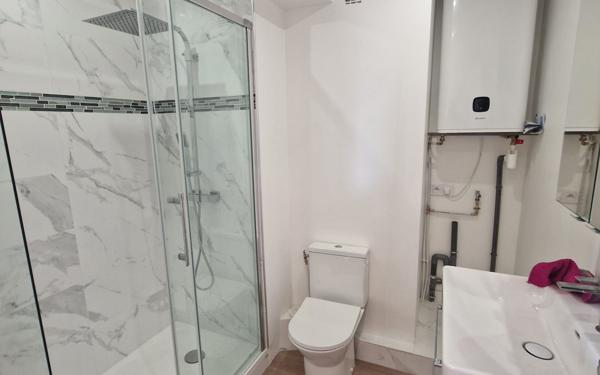 Appartement à vendre    1 pièce • 31,08 m2 Créteil