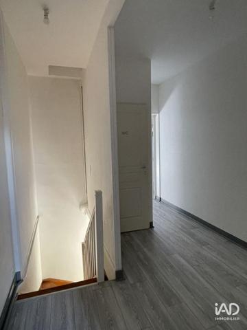 Maison à vendre 4 pièces 90 m² Neuillé-Pont-Pierre