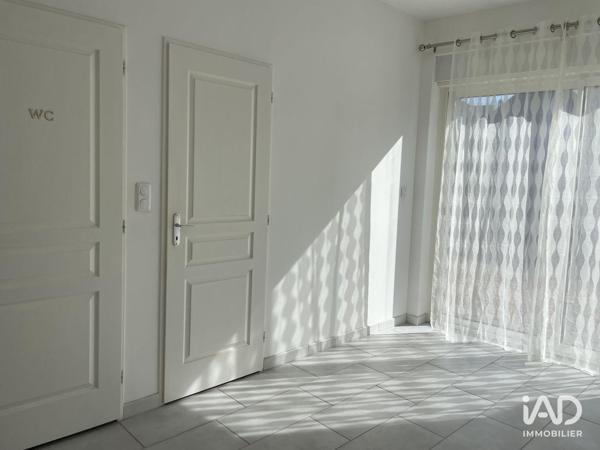 Maison à vendre 4 pièces 90 m² Neuillé-Pont-Pierre