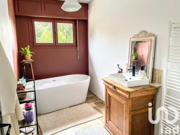 Maison 5 pièces de 130 m² à Valenciennes (59300)