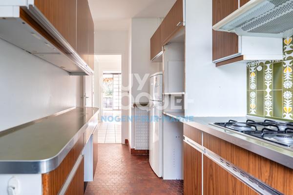 4 pièces / RER. A / Balcon / Parking