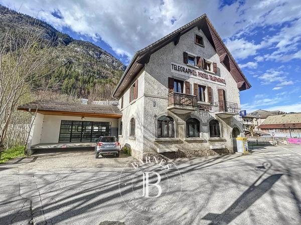 Abondance, Ensemble immobilier  258 m² à vendre