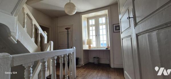 CANDÉ - DEMEURE  en pierre du XV - XVIII - XIX siècles  - 7 chambres - parcelle 1 241 m²