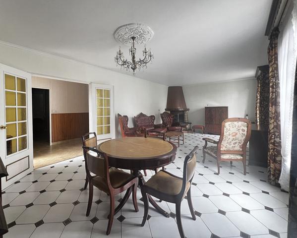 EXCLUSIVITE ERA IMMOBILIER Maison Meaux centre 5 pièce(s) 150 m2, sous-sol, jardin