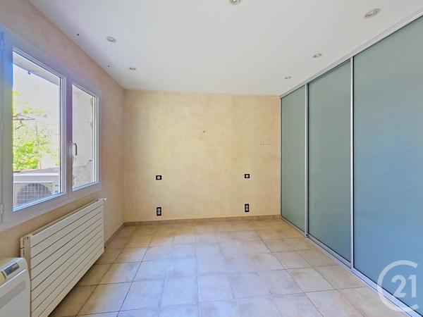 Appartement F3 à vendre  3 pièces - 69,84 m 2   MARSEILLE  - 13013