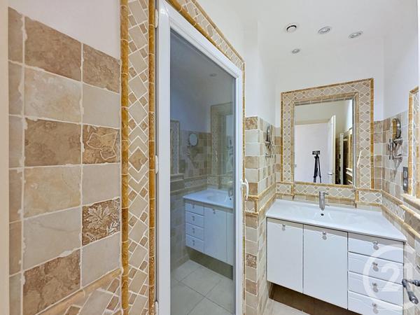 Appartement F3 à vendre  3 pièces - 69,84 m 2   MARSEILLE  - 13013