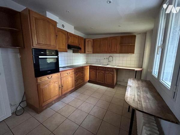 Très belle demeure à DORMANS