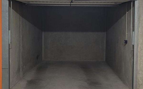 Stationnement à vendre    13,90 m2 Lyon 4