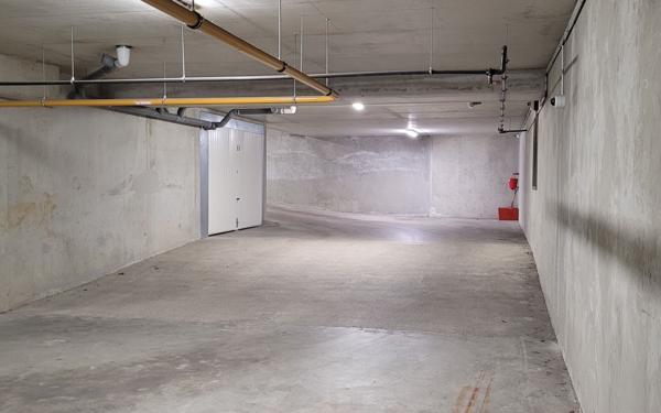 Stationnement à vendre    13,90 m2 Lyon 4