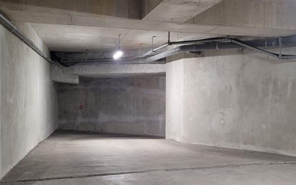 Stationnement à vendre    13,90 m2 Lyon 4