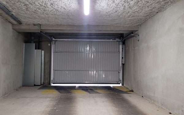 Stationnement à vendre    13,90 m2 Lyon 4