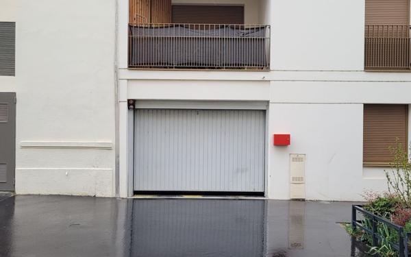Stationnement à vendre    13,90 m2 Lyon 4