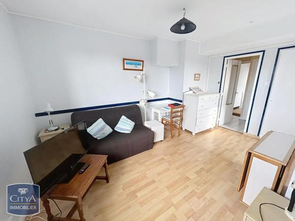 Appartement à louer 1 pièce 28.14m² Auray (56400)