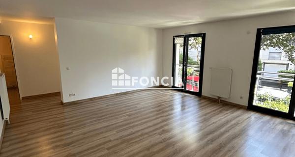 Location Appartement 3 pièces 79.32 m² - Sceaux 92330