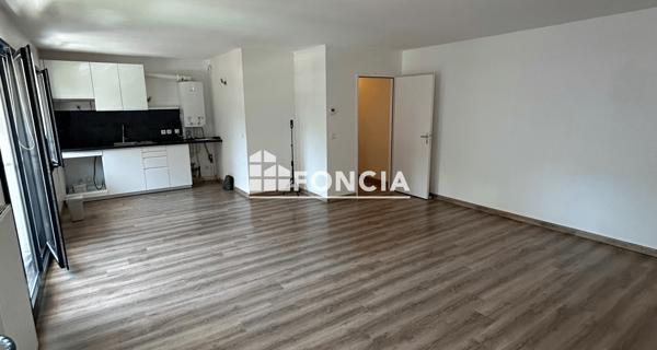 Location Appartement 3 pièces 79.32 m² - Sceaux 92330