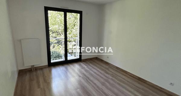 Location Appartement 3 pièces 79.32 m² - Sceaux 92330
