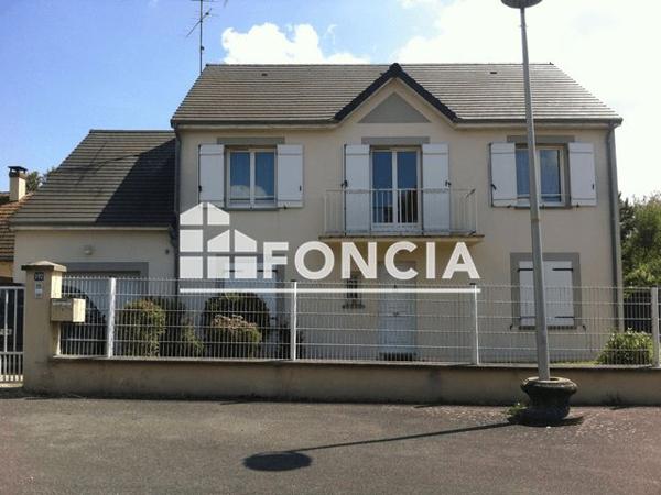 Location Maison 7 pièces 134.8 m² - 192 ALLEE DES TONNELETS Saran 45770