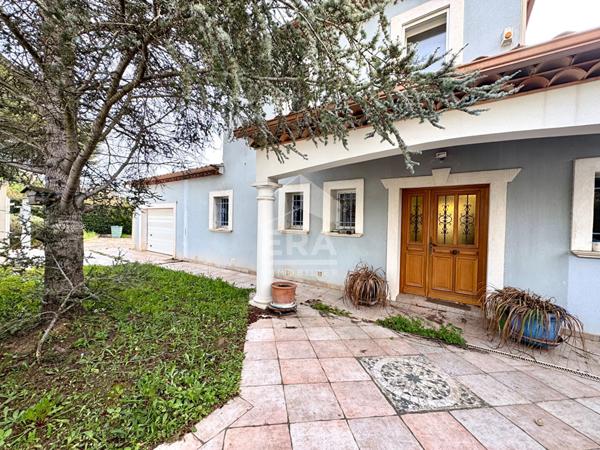 Maison Six Fours Les Plages 4 pièce(s) 137 m2