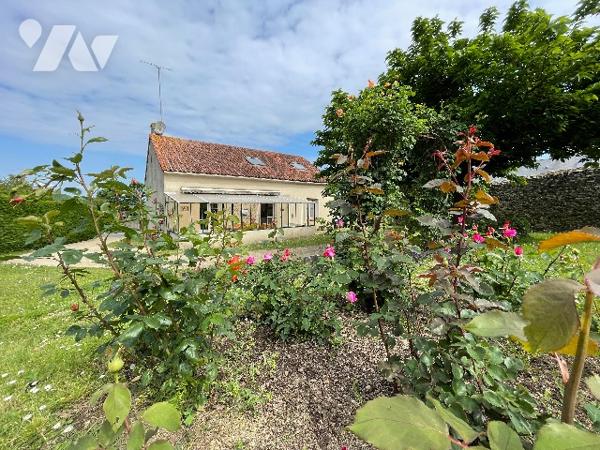 À vendre – Maison familiale avec terrain de plus de 2 500 m² avec mare – Le Mesnil-en-Vallée