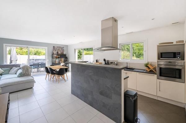Maison 375 264 € Mios 4 p 97 m² DPE C