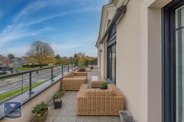 Appartement à vendre 4 pièces 98m² Saint-Cyr-sur-Loire (37540)