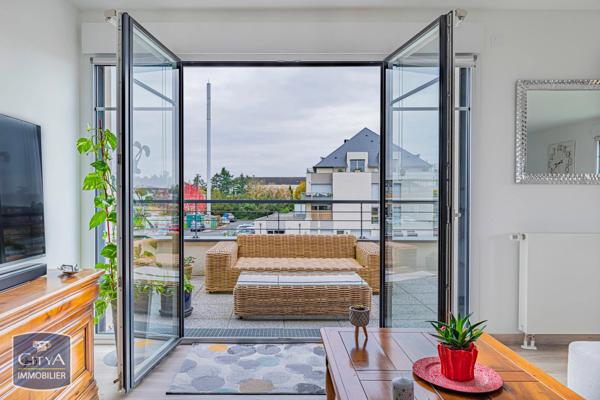 Appartement à vendre 4 pièces 98m² Saint-Cyr-sur-Loire (37540)