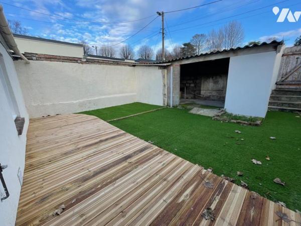 Proche centre ville et commerce