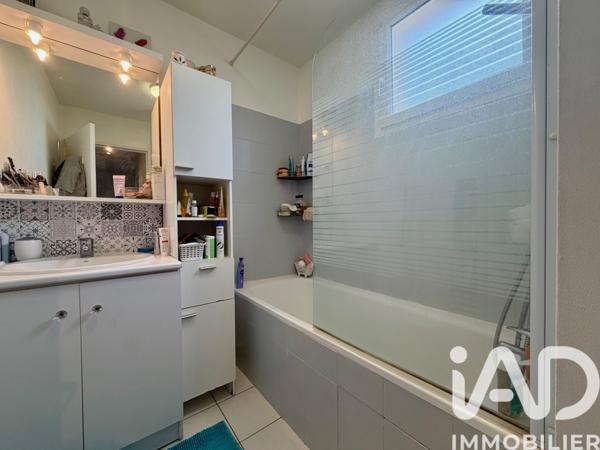 Maison à vendre 4 pièces 80 m² Ruelle-sur-Touvre
