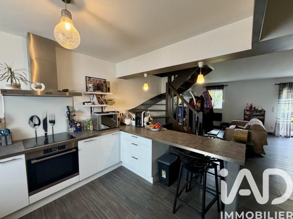 Maison à vendre 4 pièces 80 m² Ruelle-sur-Touvre
