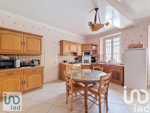 Maison à vendre 9 pièces 205 m² Bussy-en-Othe