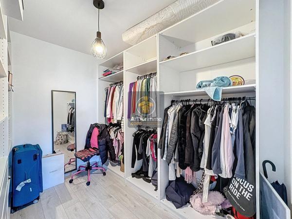 Vente Maison 8 pièces 210 m2 à Brie-Comte-Robert