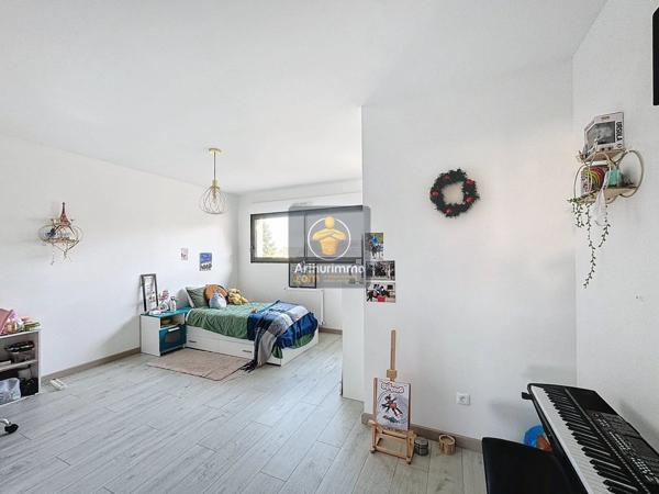 Vente Maison 8 pièces 210 m2 à Brie-Comte-Robert