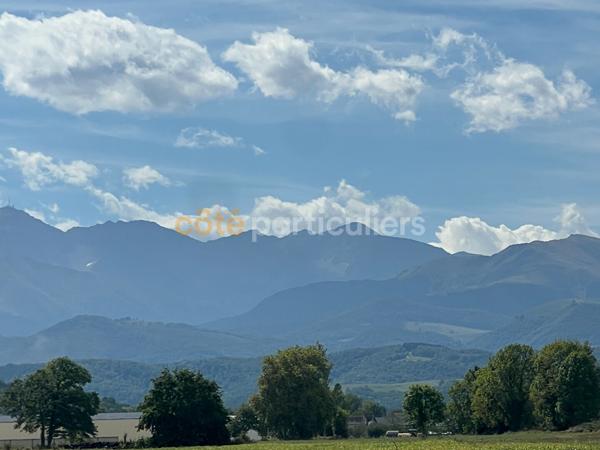 Vente
                Maison280 m² - 9 Pièces -
                    TARBES (65000)